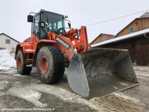 Chargeuse Doosan DL200-3