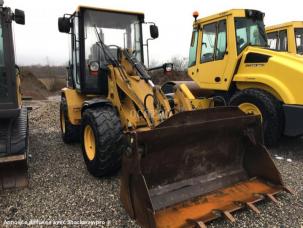 Chargeuse Caterpillar 906