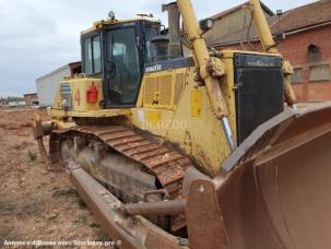 Komatsu D155 AX6
