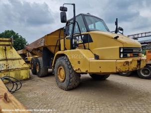 Tombereau articulé Caterpillar 730