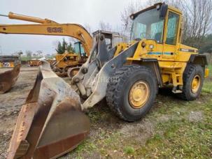 Chargeuse  Volvo L 90 D