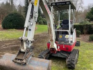 Mini-pelle Takeuchi TB 216