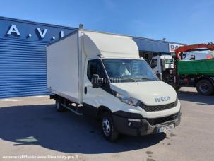 Fourgon avec parois et toit rigide Iveco Daily