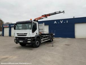 Plateau Iveco Trakker