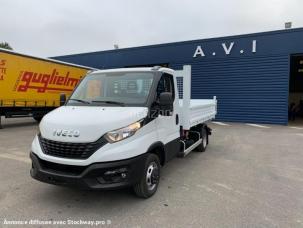 Carrosserie à parois latérales souples coulissantes (PLSC) Iveco Daily