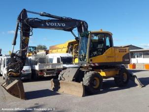 Pelle Volvo EW140 C