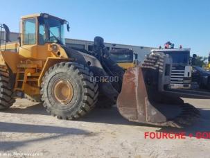 Chargeuse  Volvo L 220 D