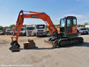 Mini-pelle Doosan DX80 R