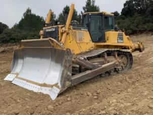 Komatsu D155AX-6