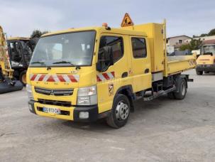 Benne basculante de chantier et de TP Mitsubishi Fuso Canter