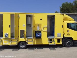 Plateau Renault MAXITY D 6.5 CELLULE DESAMIANTAGE FEMIL