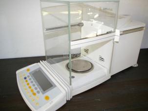 BALANCE SARTORIUS SEMI-MICRO ME235S