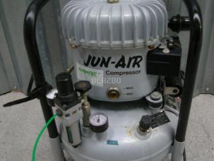 Compresseur JUN-AIR 6-M