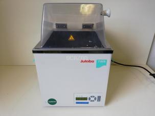 Bain-marie JULABO TW8