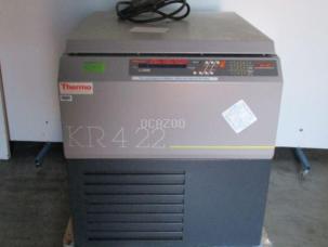 Centrifugeuse réfrigérée KR 4.22 avec rotor JOUAN