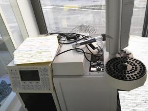 Chromatographe en Phase Gazeuse VARIAN GC 3800 + Autosampler CP-8400 sans detecteur
