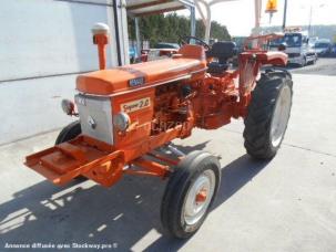 Tracteur agricole Renault SUPER 2D