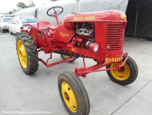 Tracteur agricole Massey Ferguson HARRIS PONY 812 