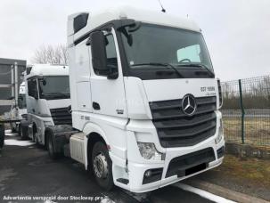 Pour semi-remorque Mercedes Actros