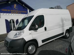 Fourgon avec parois et toit rigide Fiat Ducato