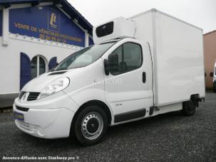 Fourgon avec parois et toit rigide Renault Trafic