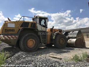 Chargeuse  Liebherr L586 2plus2