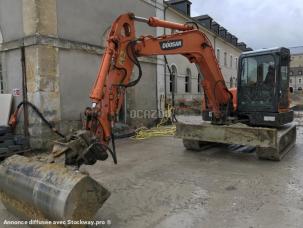 Mini-pelle Doosan DX 80R