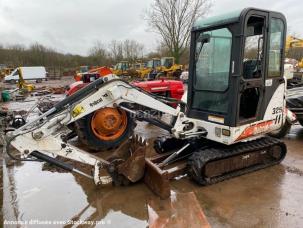 Mini-pelle Bobcat 325