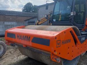 Compacteur à pneus Hamm H 16i