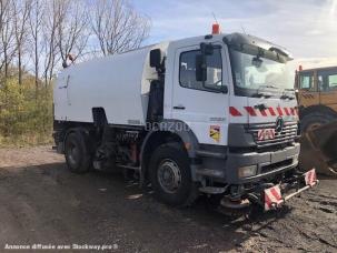 Voirie Mercedes AXOR 18.23