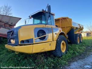 Tombereau articulé Volvo A 30 D