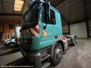 Benne basculante de chantier et de TP Mercedes ACTROS 2636