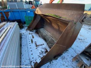 Curage rotatif VOLVO 4000 LITRES
