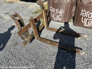  TEREX TABLIER FOURCHE TL 80