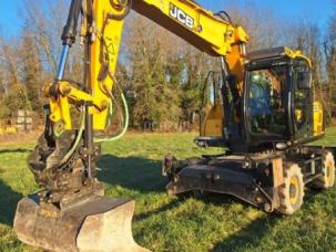 Pelle Jcb JS 145W