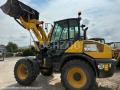 Chargeuse  Komatsu WA100M6