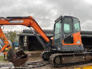 Mini-pelle Doosan DX 60R