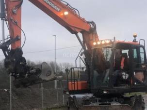 Pelle  Doosan DX 140W-5