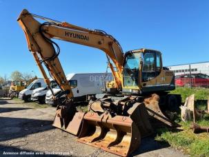 Pelle  Hyundai ROBEX 140W-9