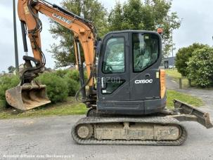 Mini-pelle Case CX 60C