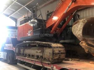 Pelle  Hitachi ZX180LC