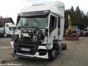 Pour semi-remorque Iveco Stralis