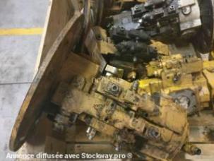 Liebherr A902LI