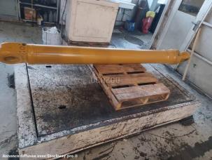  Liebherr R956HD