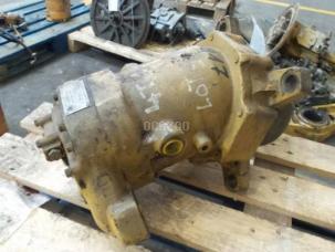 Caterpillar 953