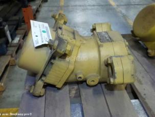  Caterpillar 953