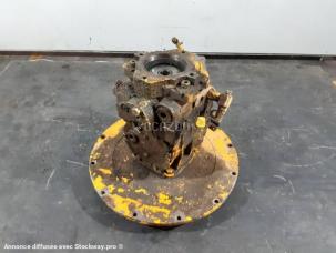  Caterpillar             CS583