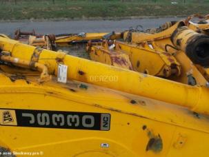  JCB             JS330NC