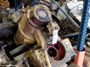  Caterpillar             D250B