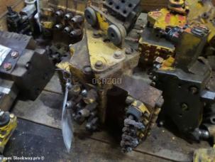  Caterpillar             12G